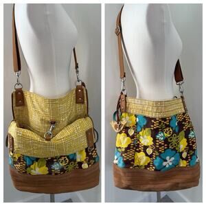 Fossil Large Hobo Crossbody Bag Key Bird Charm Leather Trim Floral Purse Boho